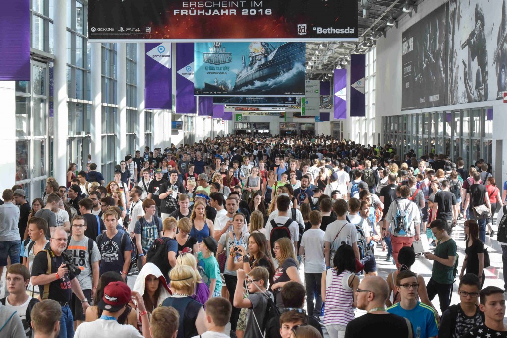 Gamescom Rekordbesucherzahl auf dem Boulevard Nord Gamescom Rekordbesucherzahl auf dem Boulevard Nord